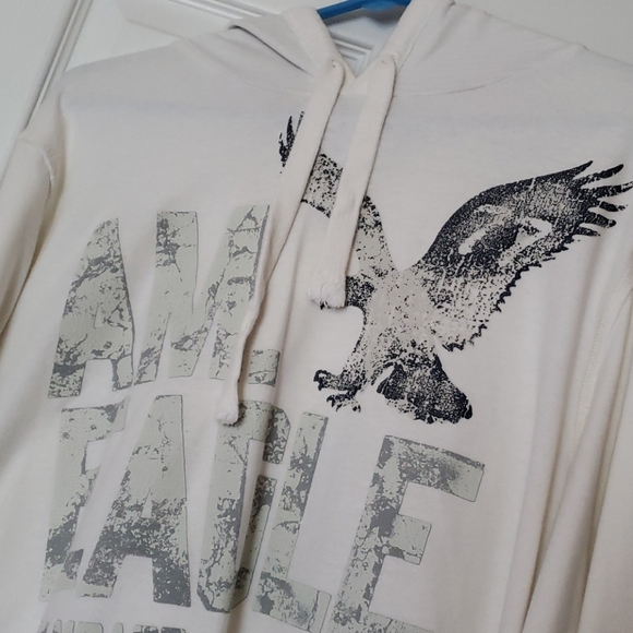 American Eagle Hoodie - Picture 2 of 5